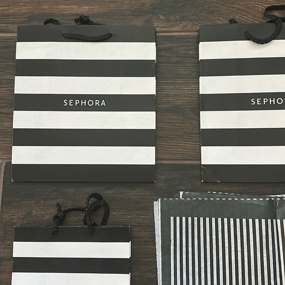 Sephora Shopping Bags with Wrapping Papers - Picture 2 of 4